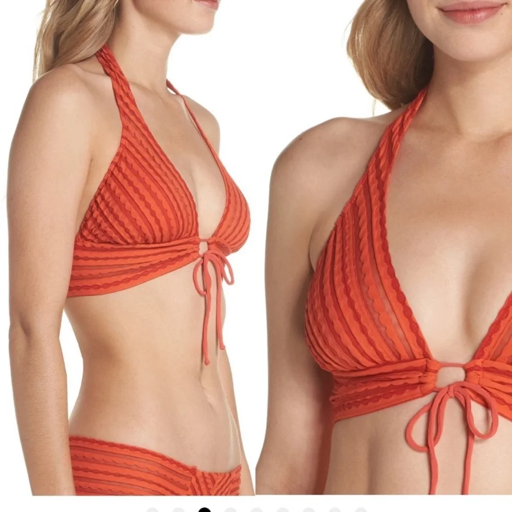 Robin Piccone Carly Keyhole Bikini Top in Pimento